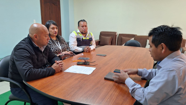 GADP PICAIHUA Y MUNICIPALIDAD DE AMBATO COORDINAN DETALLES PARA LA FERIA DE FINADOS 2025